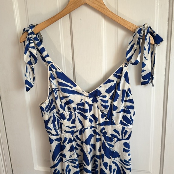 ALEXIS for Target // Blue Print Botanical Tie Strap Assymetrical Hem Dress - Picture 4 of 8
